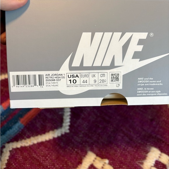 Jordan 1 high - stealth - worn 1 time. Size 10 - Picture 8 of 8